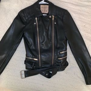 Leather jacket with pockets
